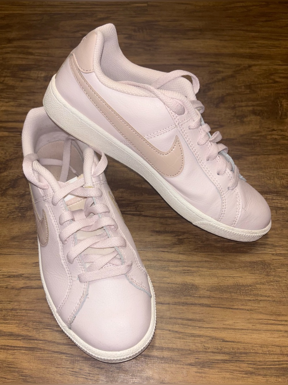 Nike Court Royale Shoes Size 9 - Picture 1 of 11